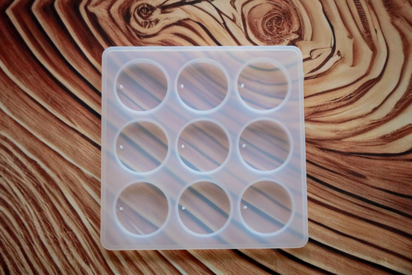 9 IN 1 ROUND KEYCHAIN MOULD